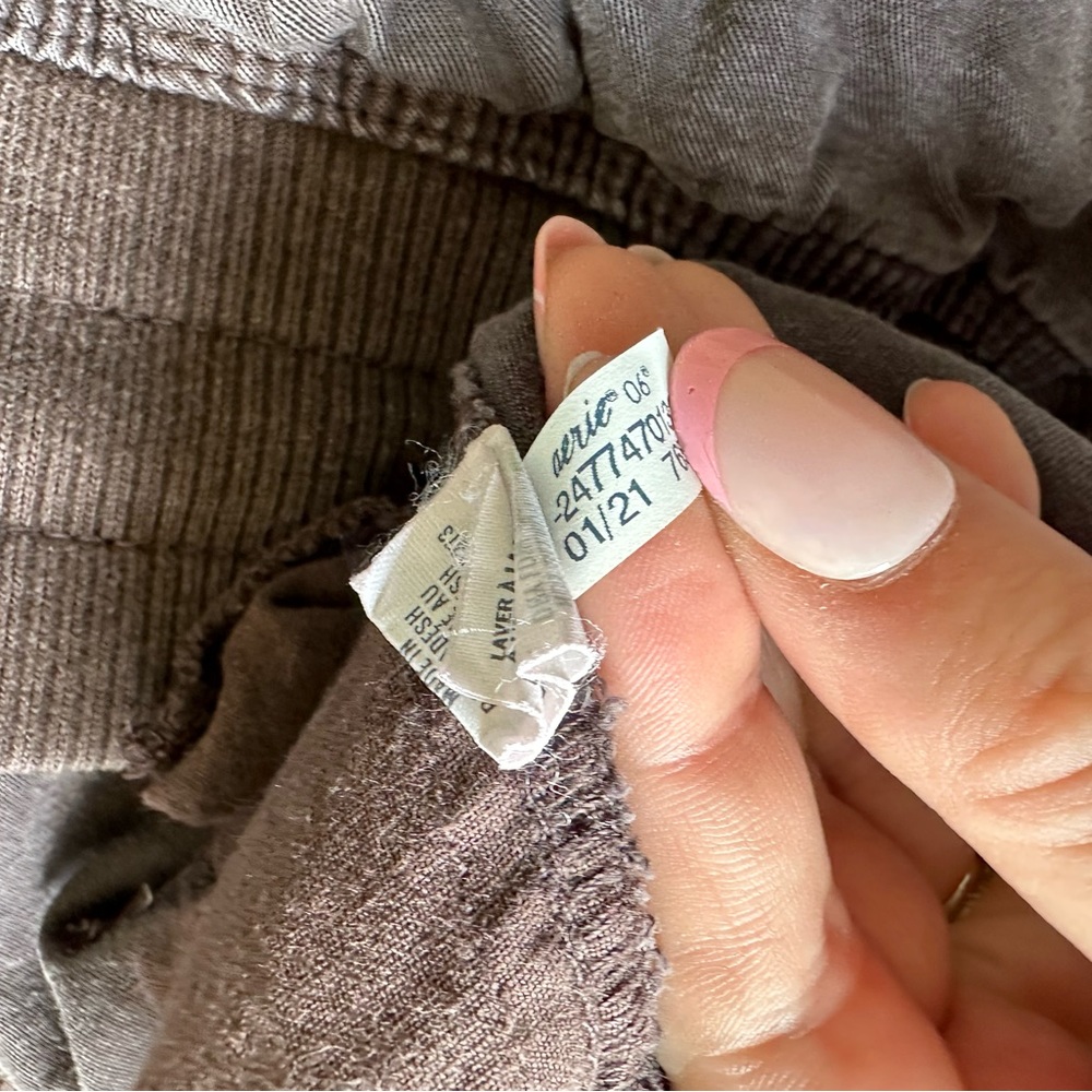 Aerie Dark Purple/Brown Ribbed Woven Lyocell Joggers Size Small EUC - Picture 12 of 14